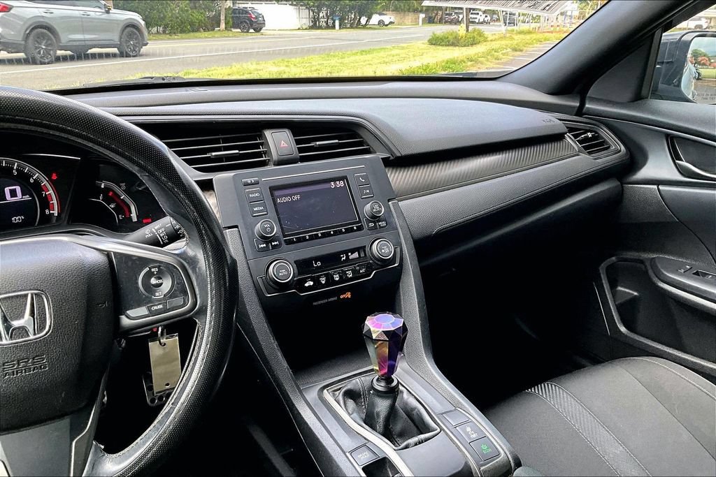 Used 2018 Honda Civic Sport image 6