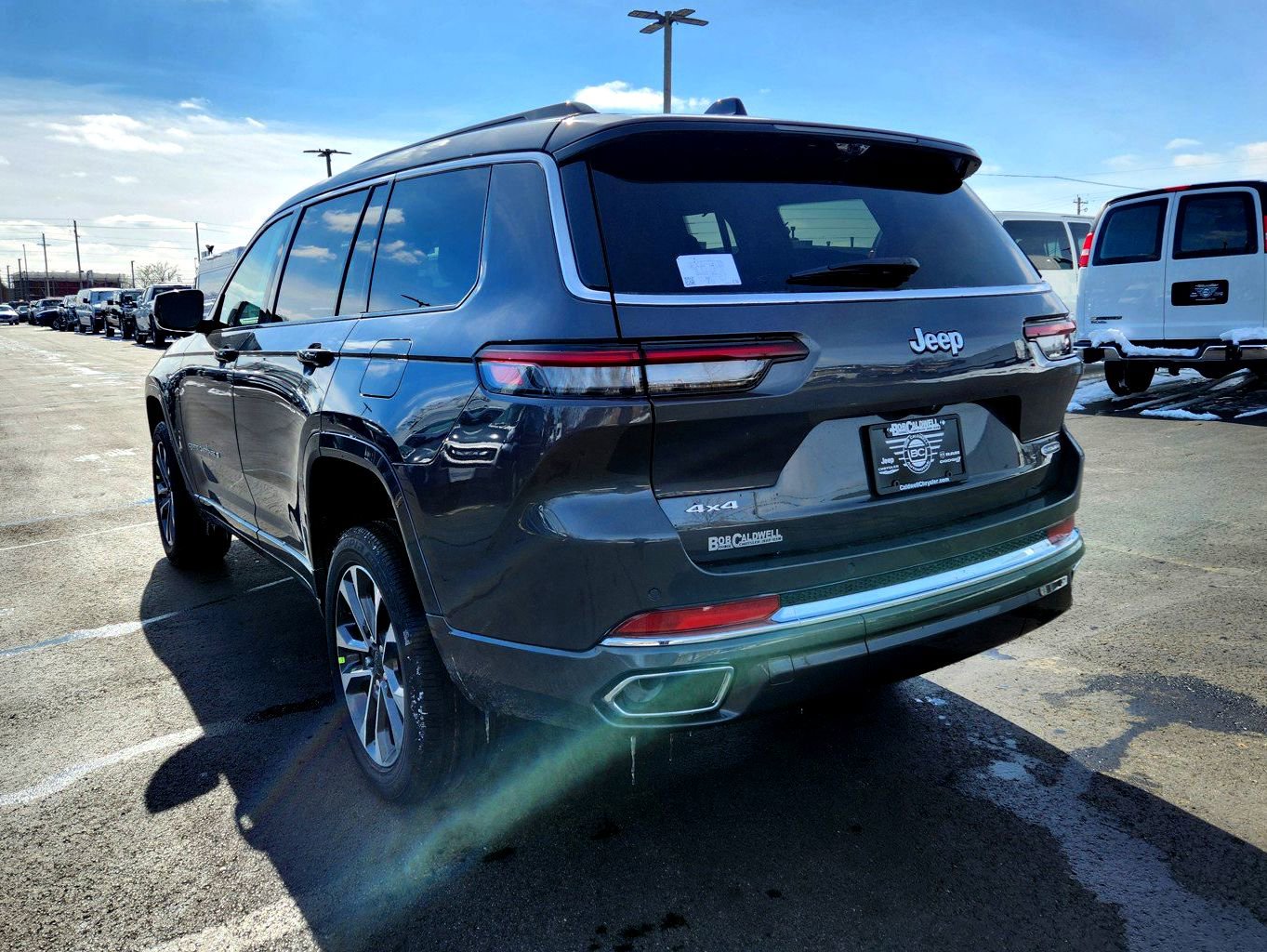 New 2025 Jeep Grand Cherokee L Overland w/ Luxury Tech Group IV image 7