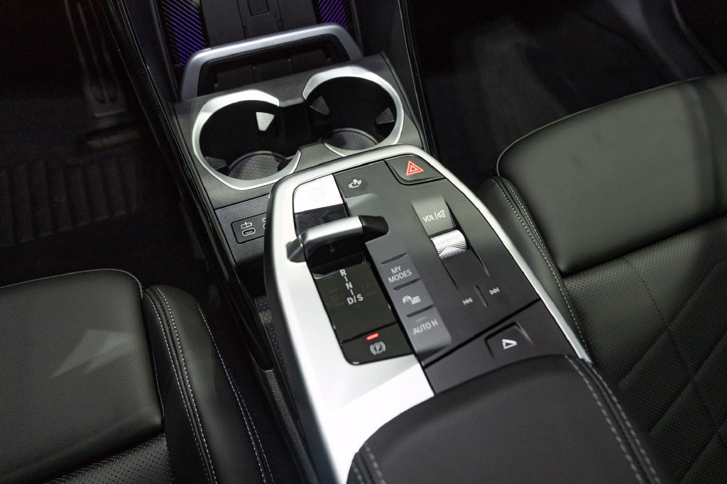 New 2027 BMW X2 xDrive28i AWD/4WD image 14