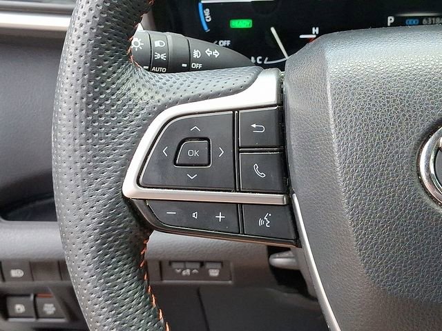 Used 2023 Toyota Sienna XSE image 26