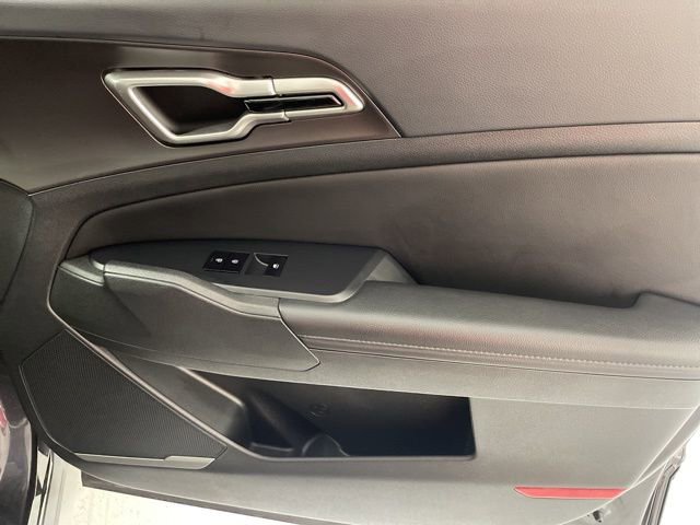 New 2026 Kia Sportage EX w/ EX Panorama Roof Package image 40
