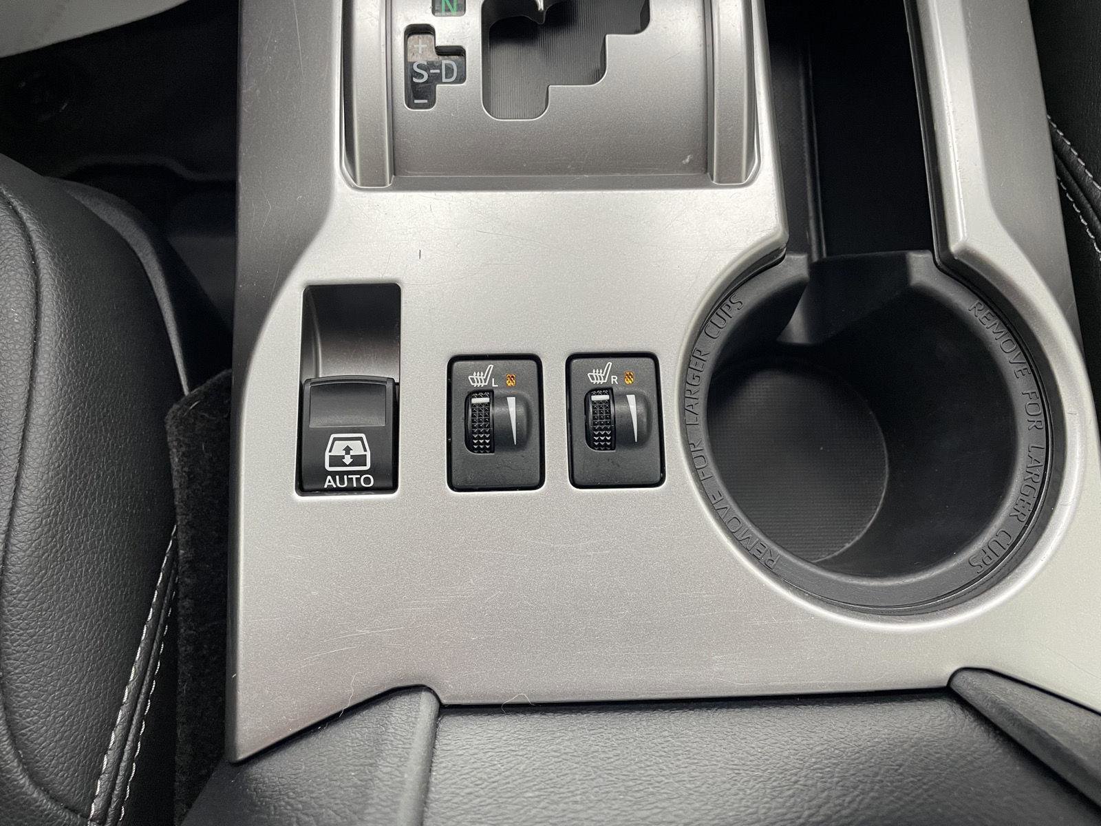 Used 2022 Toyota 4Runner SR5 Premium image 28