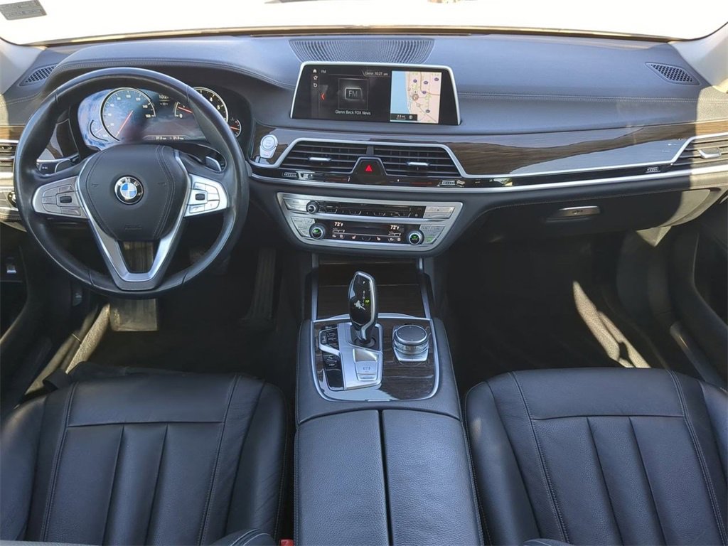 Used 2018 BMW 740i xDrive image 16