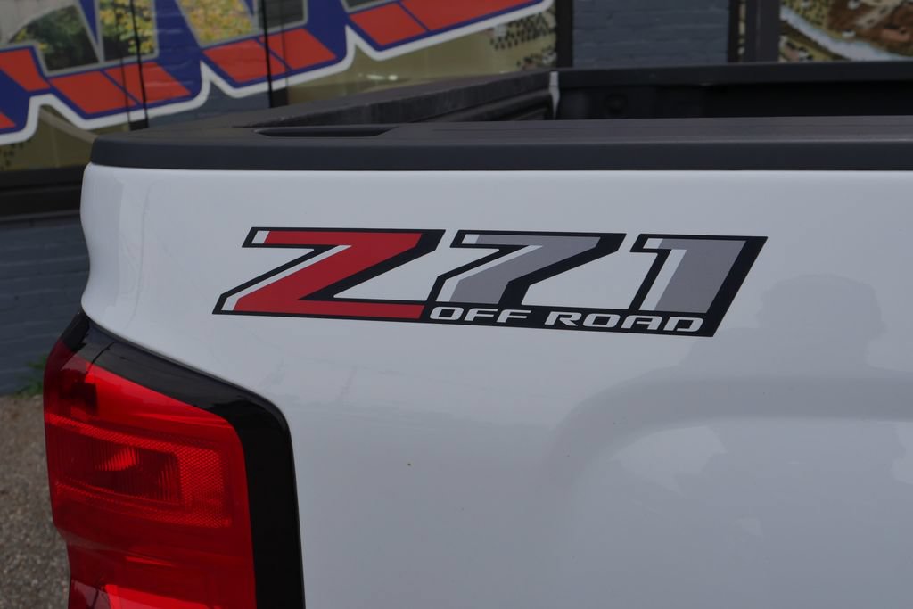 Used 2019 Chevrolet Silverado 1500 LT w/ All Star Edition AWD/4WD image 7