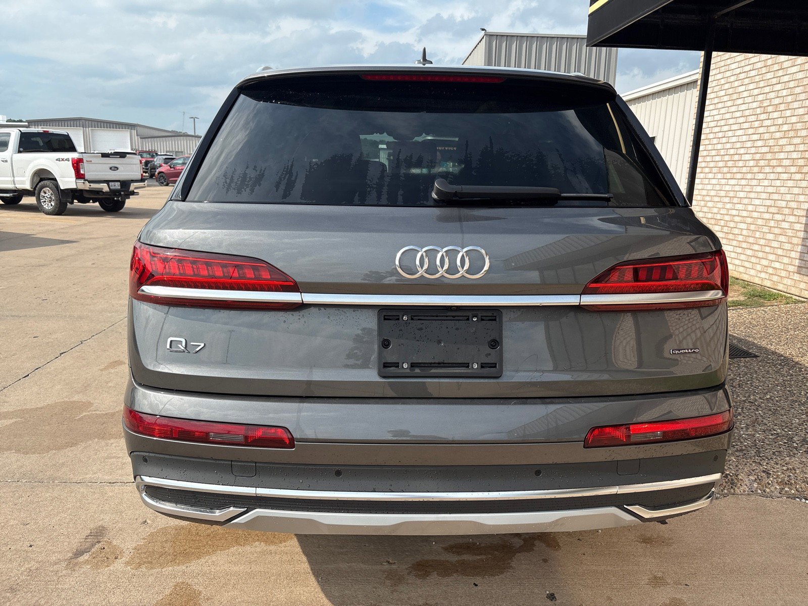 Used 2024 Audi Q7 Premium Plus image 11