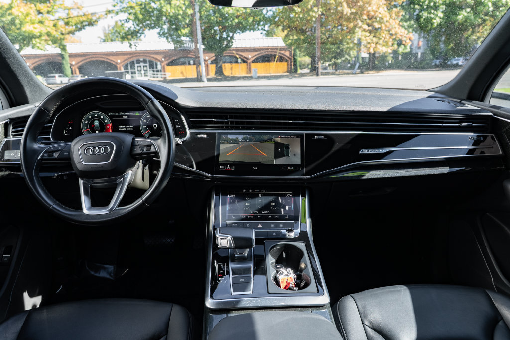 Used 2021 Audi Q7 3.0T Premium w/ Convenience Package AWD/4WD image 10