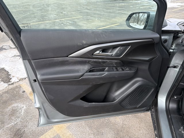 New 2026 Chevrolet Equinox EV LT image 10