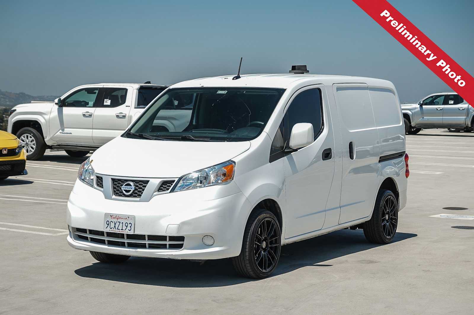 Used 2021 Nissan NV200 SV FWD image 1