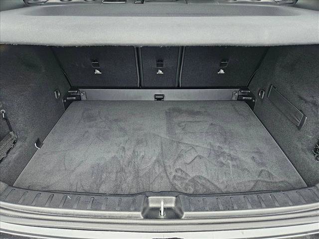 Used 2025 Mercedes-Benz GLA 250 image 6