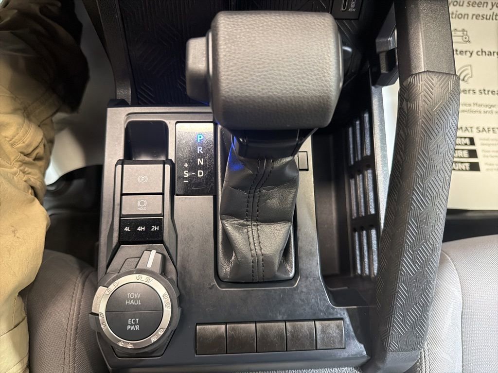 Used 2024 Toyota Tacoma SR5 AWD/4WD image 30