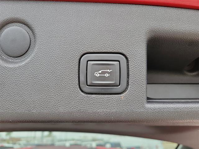 Used 2022 Chevrolet Equinox Premier image 11