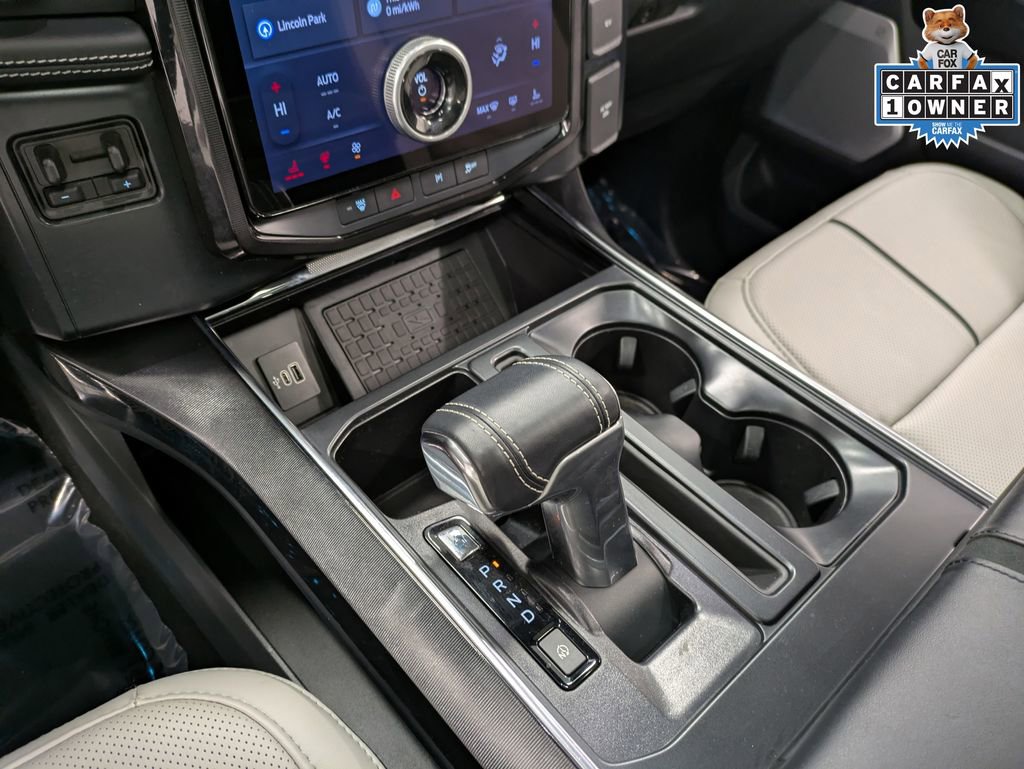 Used 2025 Ford F150 Lightning Platinum image 17