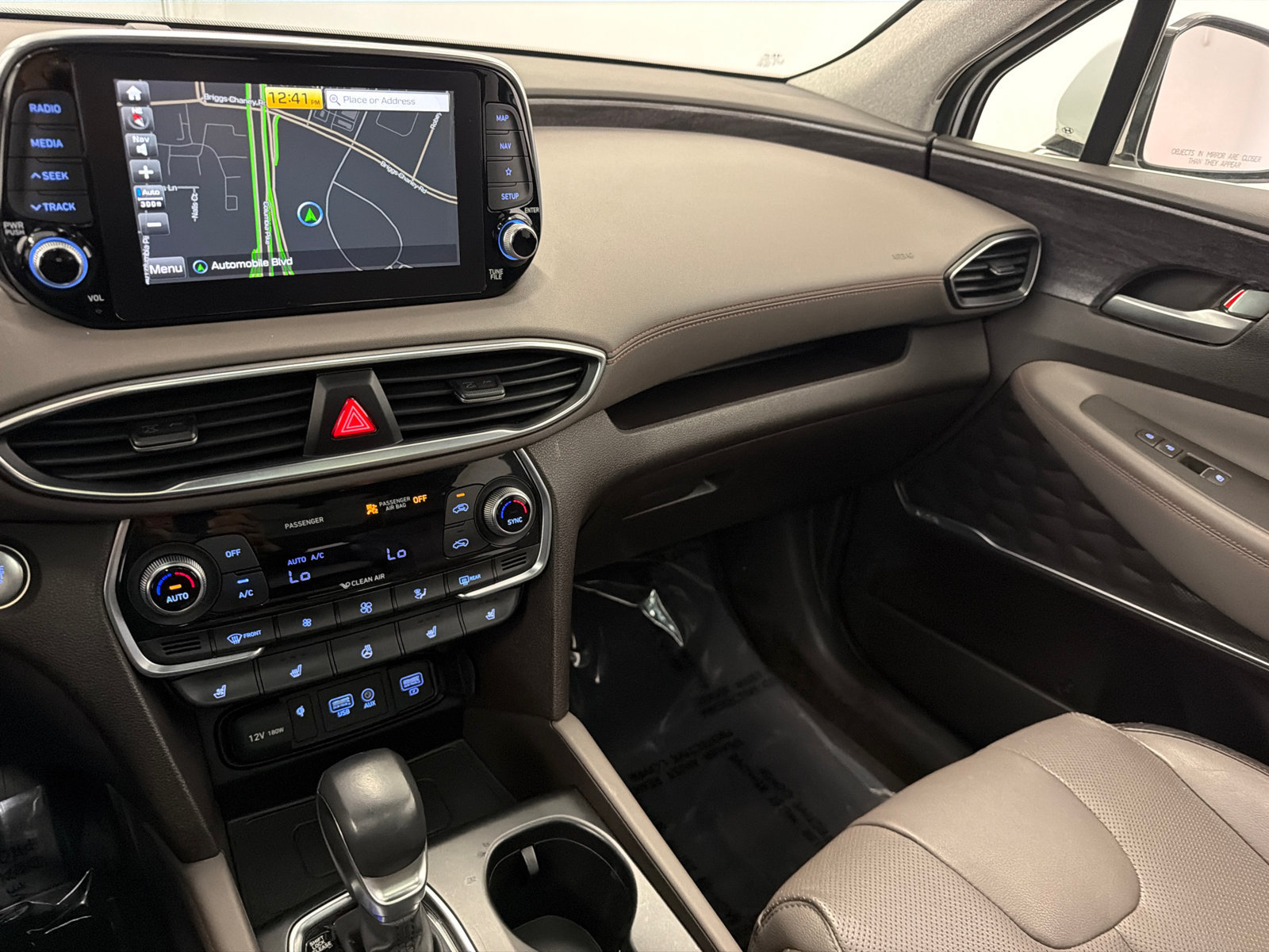 Used 2019 Hyundai Santa Fe FWD image 26