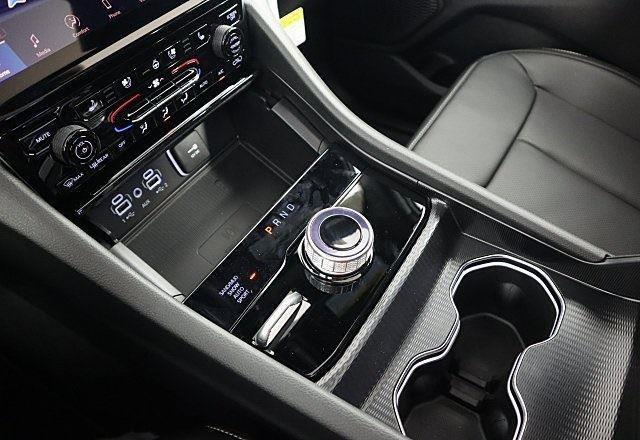 New 2025 Jeep Grand Cherokee Limited image 15
