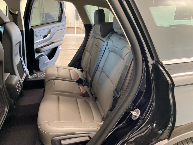 New 2024 Lincoln Corsair AWD w/ Equipment Group 101A image 9