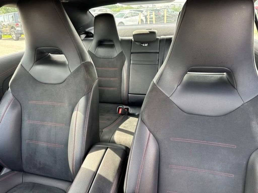 Used 2023 Mercedes-Benz CLA 250 image 19