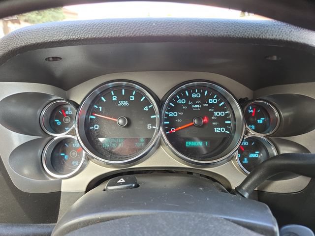 Used 2012 Chevrolet Silverado 2500 LT AWD/4WD image 17