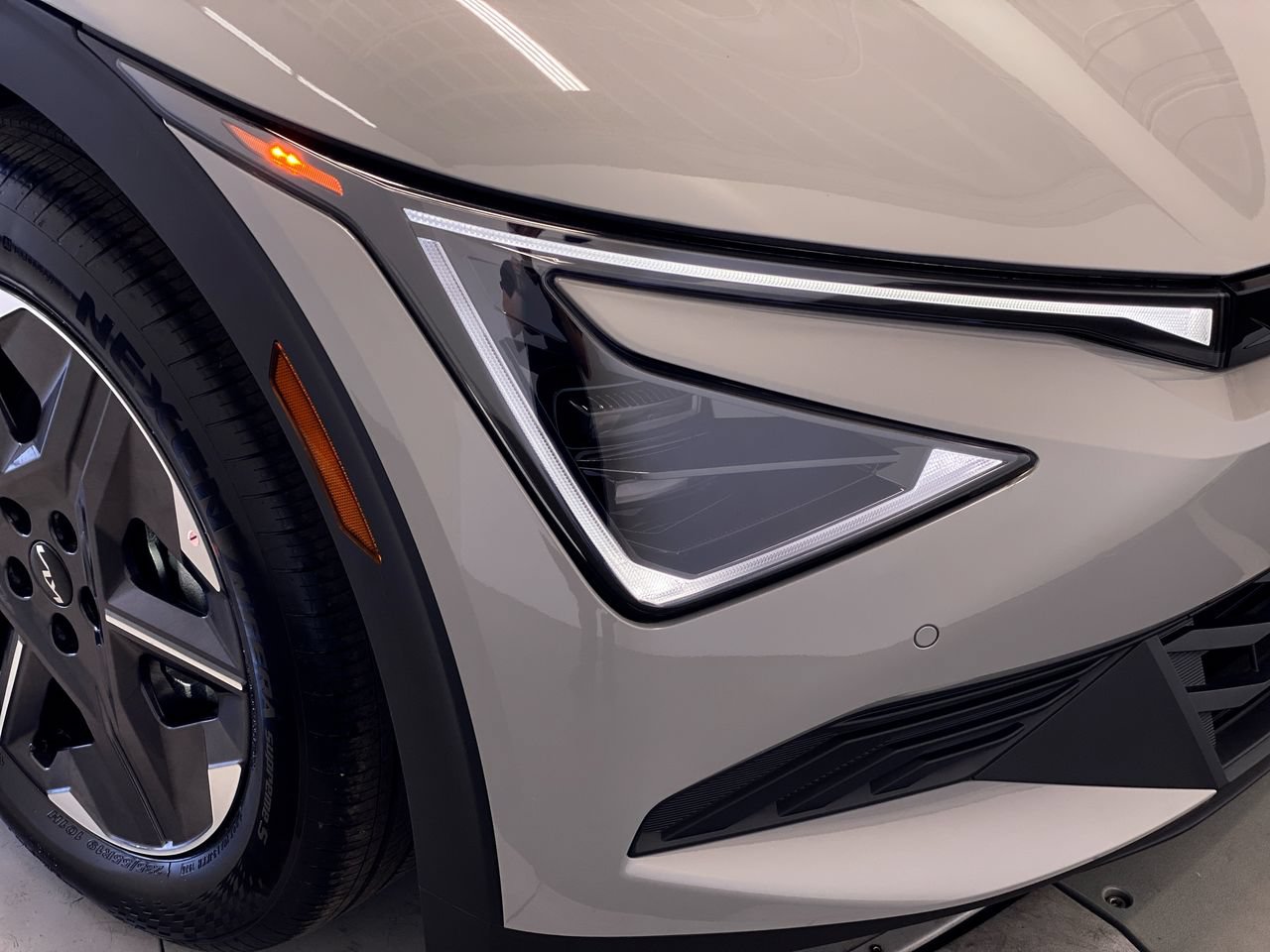 New 2026 Kia EV6 Light RWD image 11
