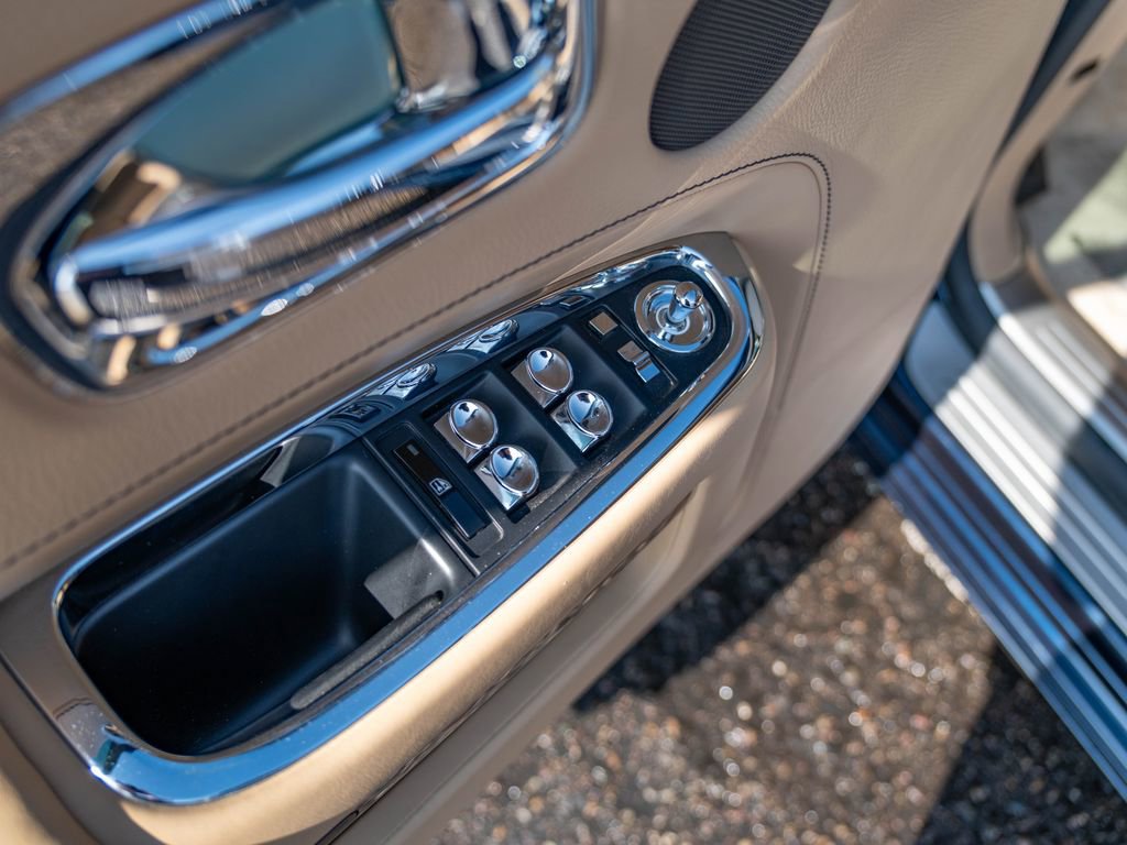 Certified 2016 Rolls-Royce Ghost image 29