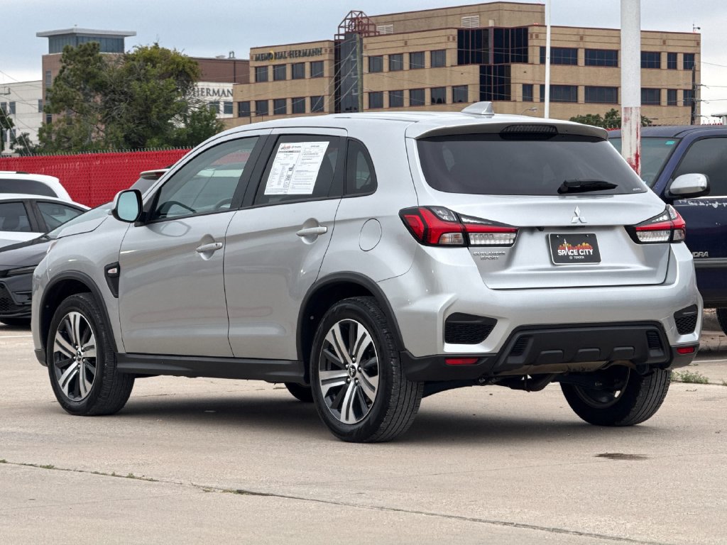 Used 2025 Mitsubishi Outlander Sport ES AWD/4WD image 4