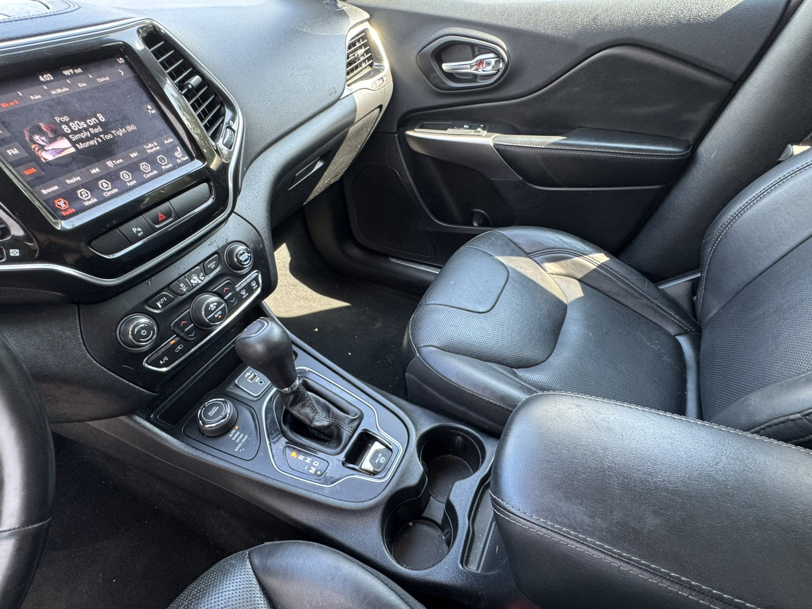 Used 2019 Jeep Cherokee Limited AWD/4WD image 31