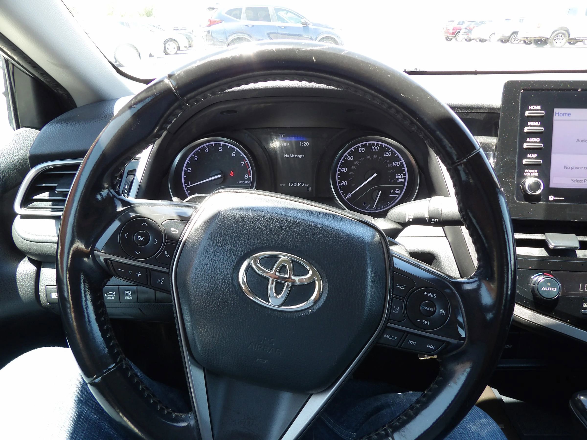 Used 2021 Toyota Camry SE FWD image 17