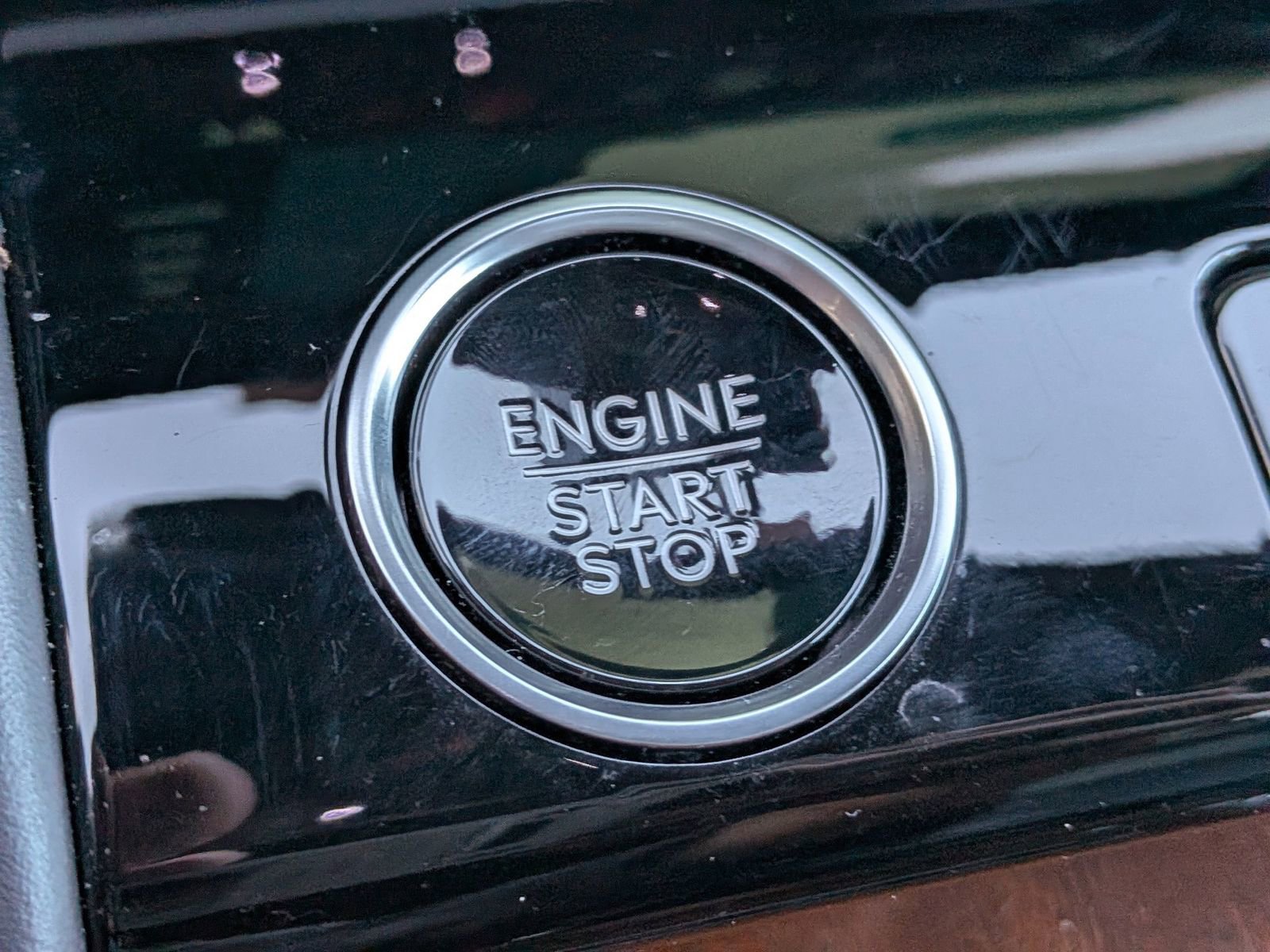 Certified 2025 Lincoln Navigator Black Label image 33