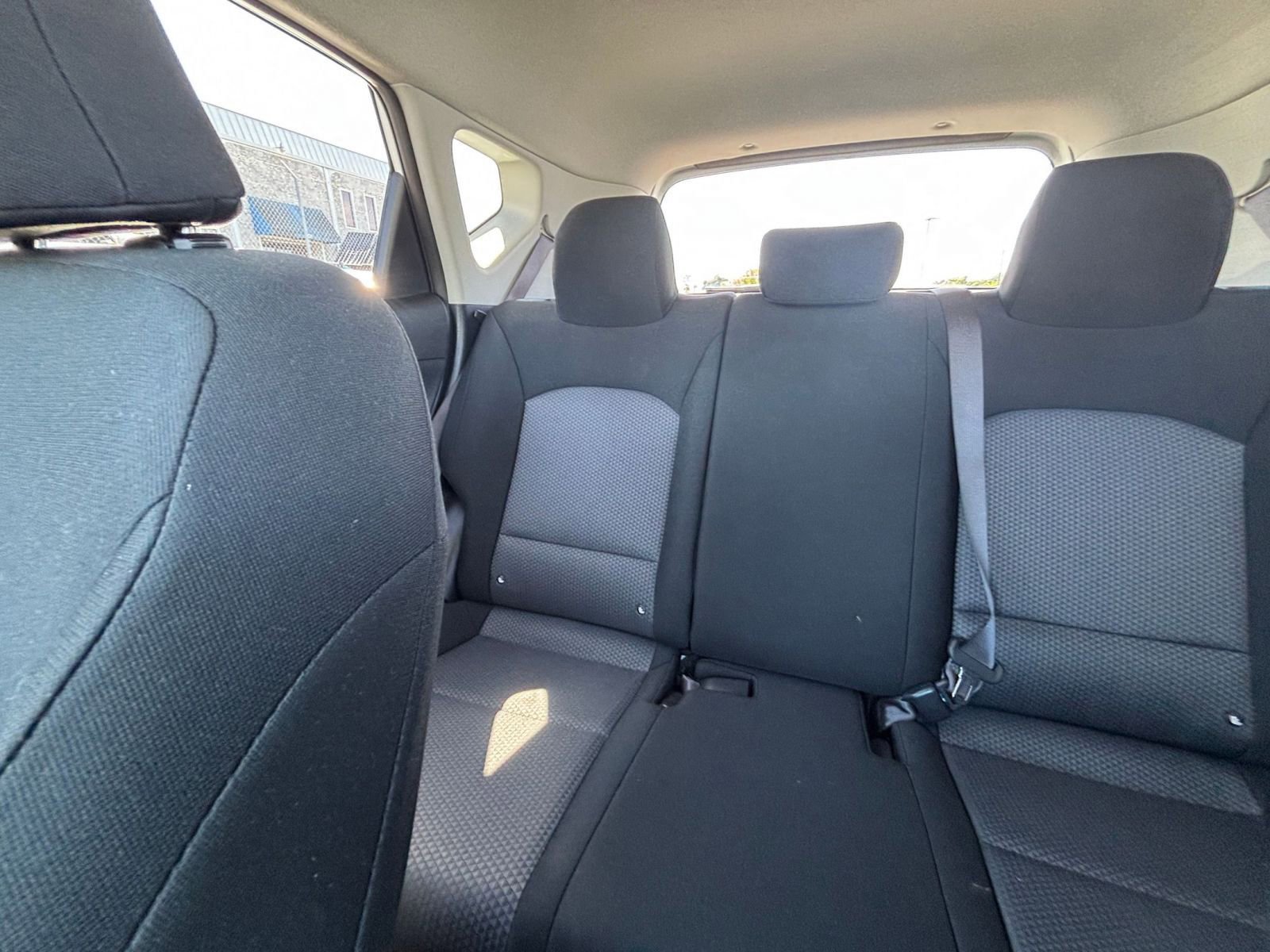 Used 2025 Kia Soul LX w/ LX Technology Package FWD image 37