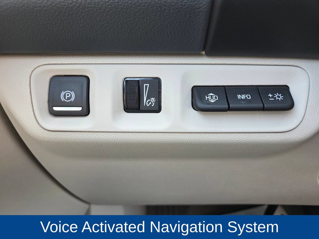 Used 2023 GMC Acadia Denali AWD/4WD image 25