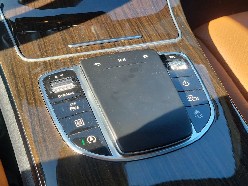 Used 2021 Mercedes-Benz GLC 300 image 32