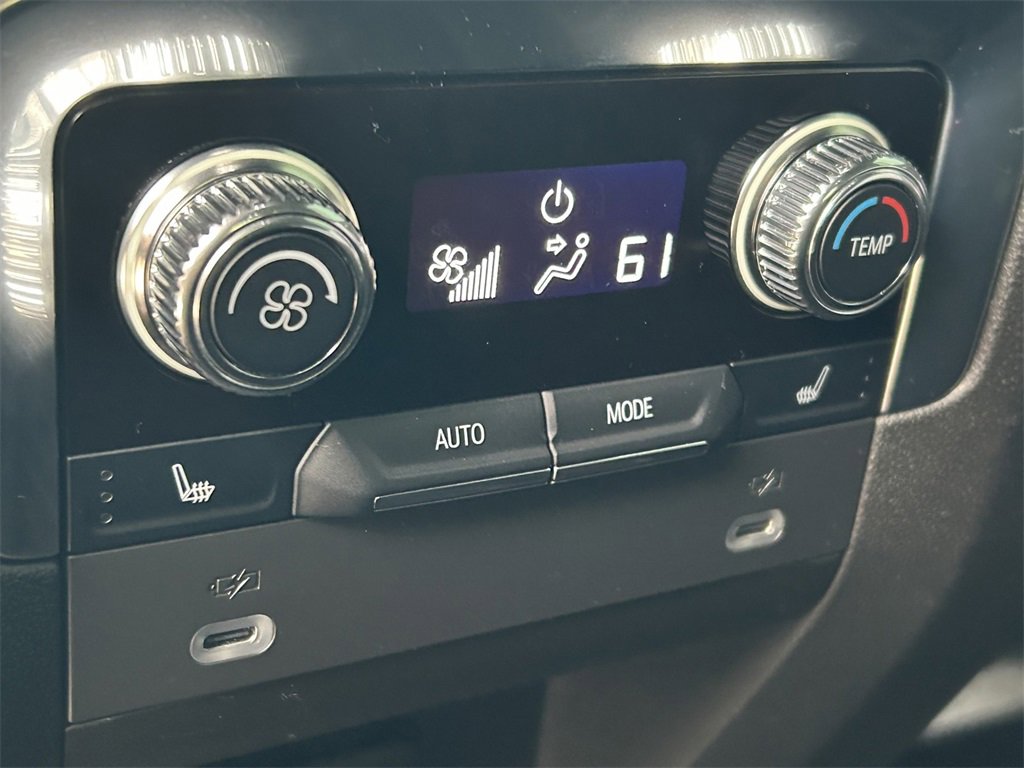 Used 2022 GMC Yukon Denali image 23