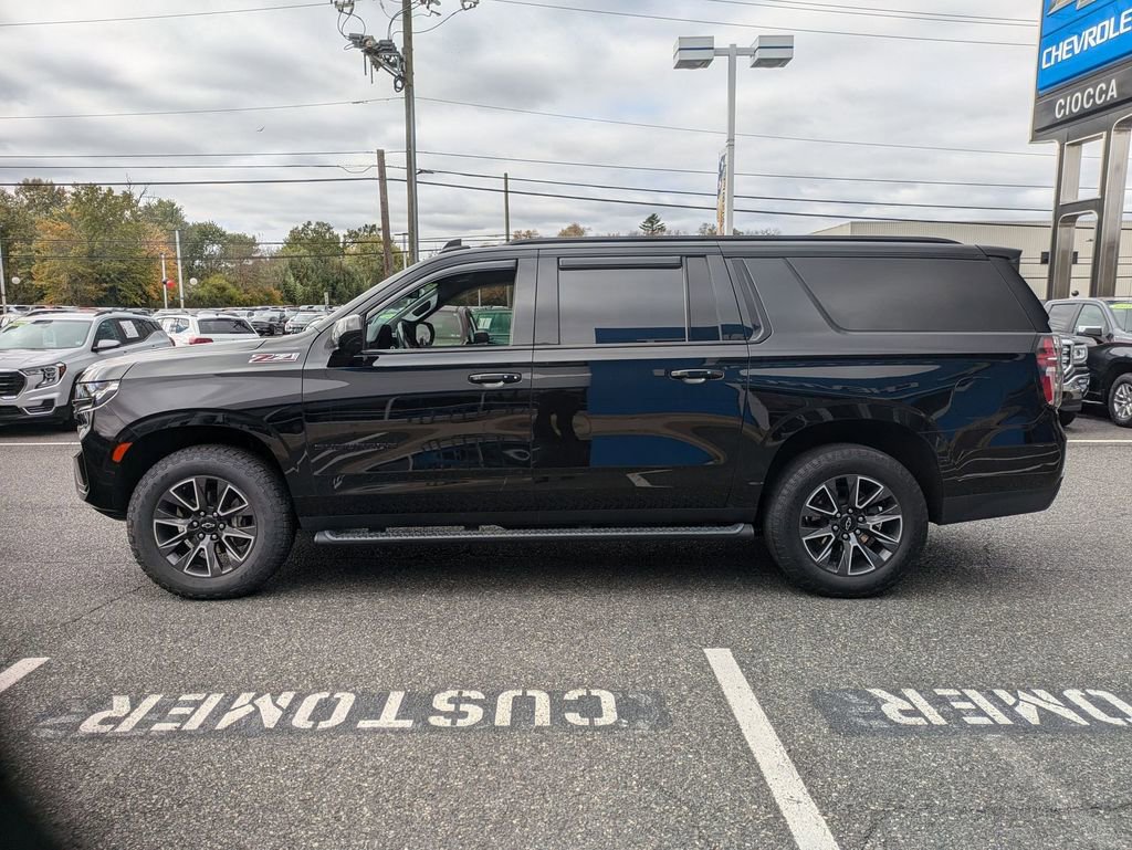 Used 2021 Chevrolet Suburban Z71 image 4