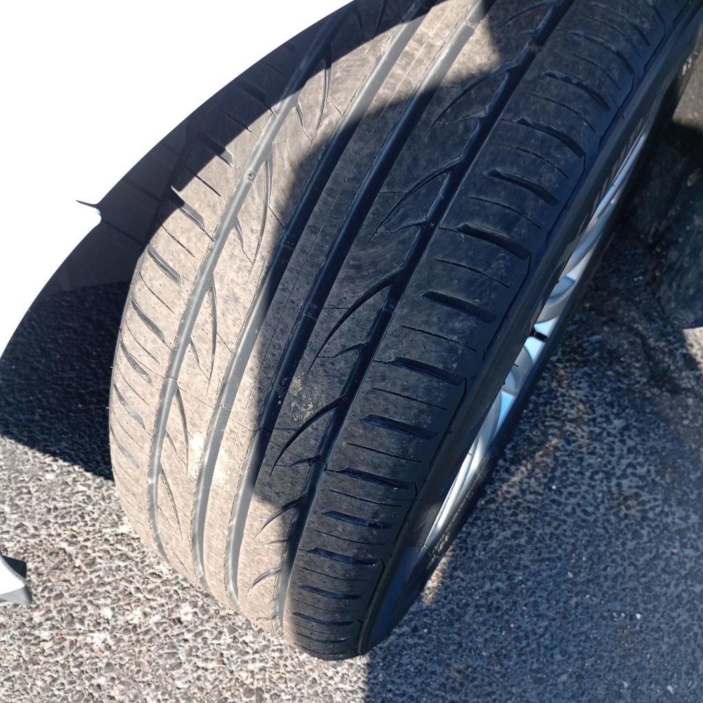 Used 2013 Buick Regal Premium FWD image 25