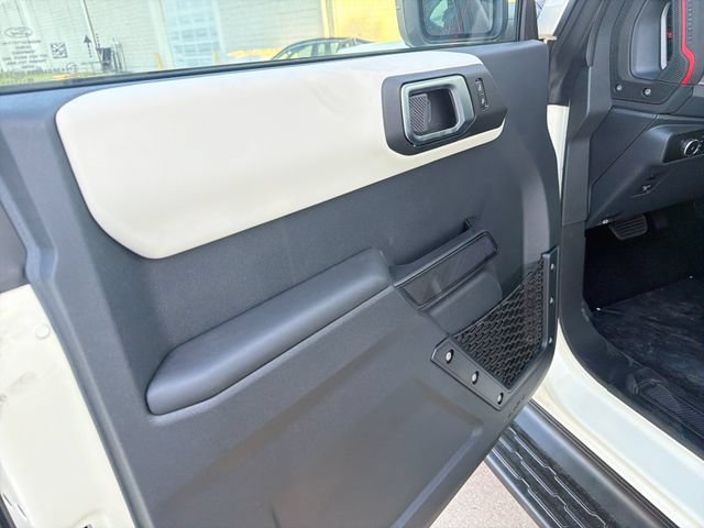 New 2026 Ford Bronco Outer Banks w/ Sasquatch Package AWD/4WD image 18