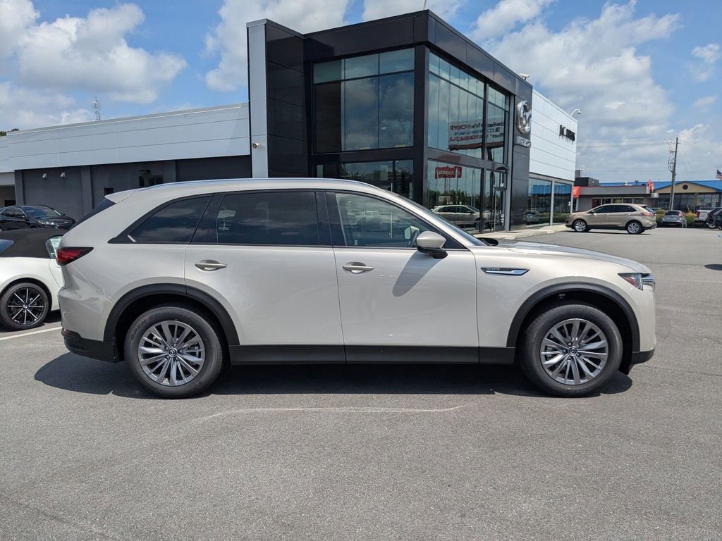 New 2025 MAZDA CX-90 3.3 Turbo w/ Preferred Package image 4