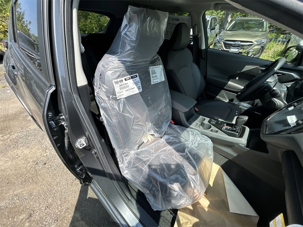 New 2025 Subaru Crosstrek 2.5i Limited w/ Crosstrek Mirror Package image 14