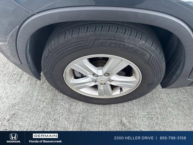 Used 2021 Chevrolet Trax LT FWD image 12