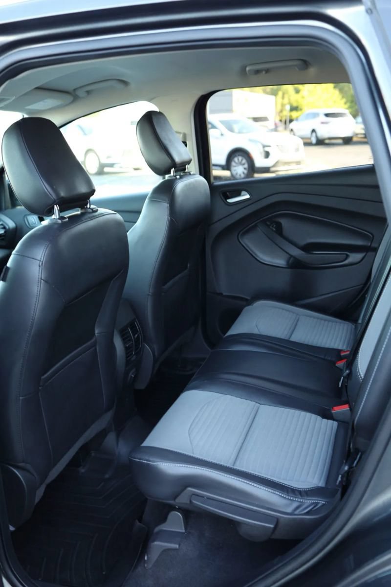 Used 2019 Ford Escape SE AWD/4WD image 30