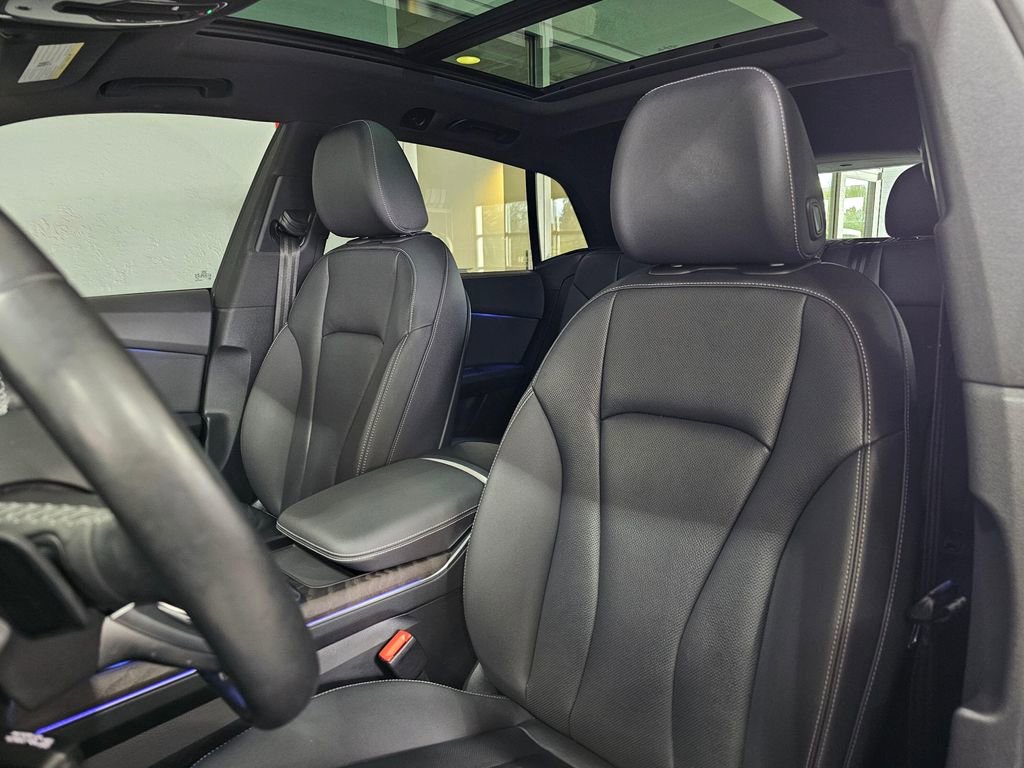 Used 2021 Audi Q8 Prestige AWD/4WD image 24