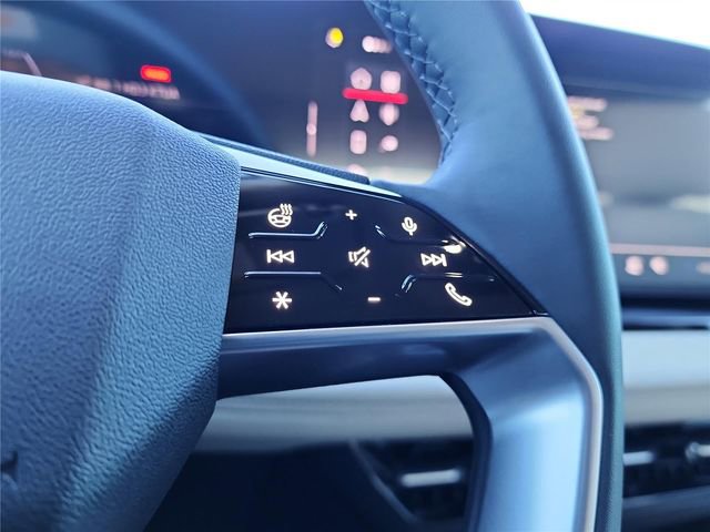 New 2025 Audi Q6 e-tron Premium AWD/4WD image 16