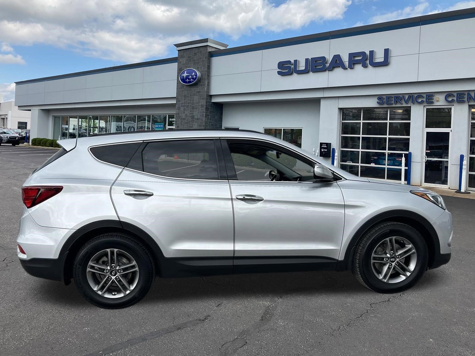 Used 2018 Hyundai Santa Fe Sport w/ 2.4L Tech Package 04 FWD image 8