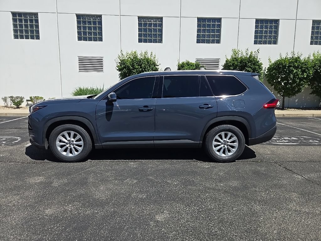 Used 2024 Toyota Grand Highlander AWD image 5