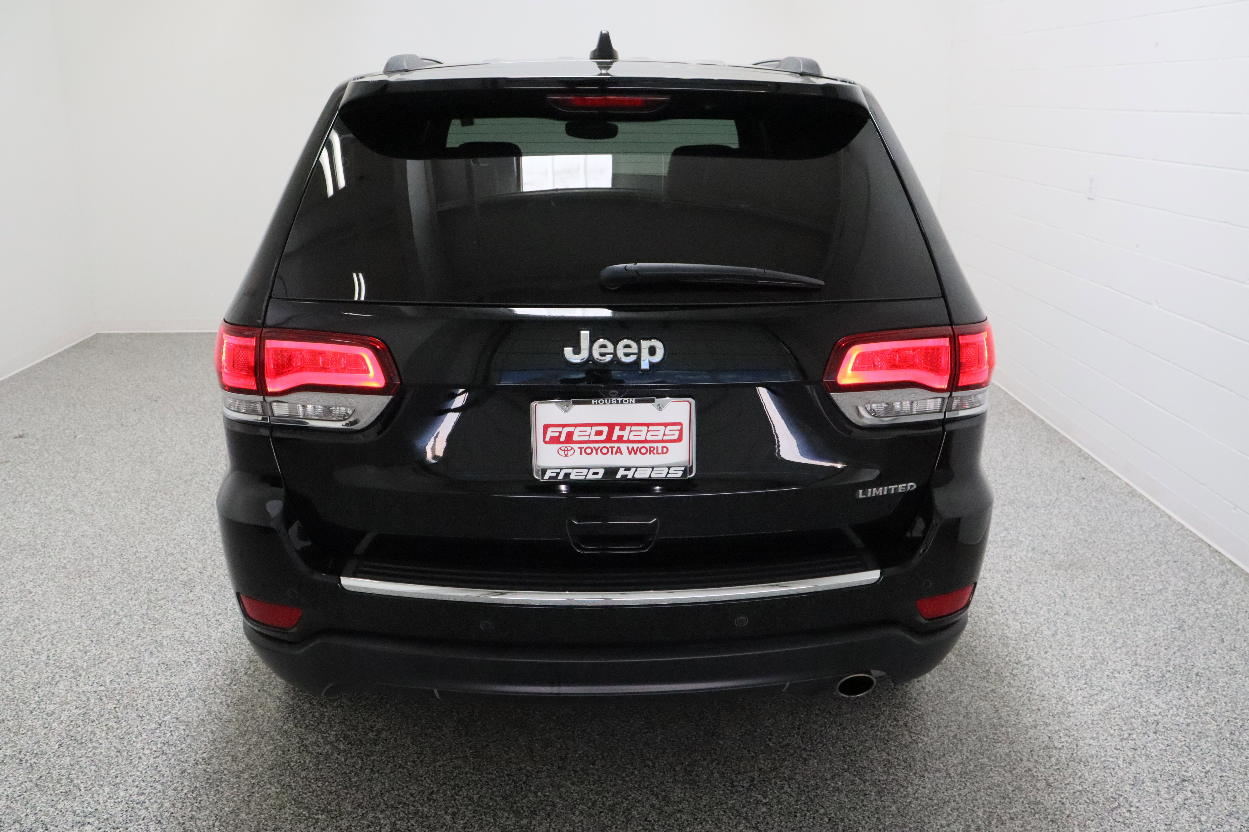 Used 2020 Jeep Grand Cherokee Limited image 8