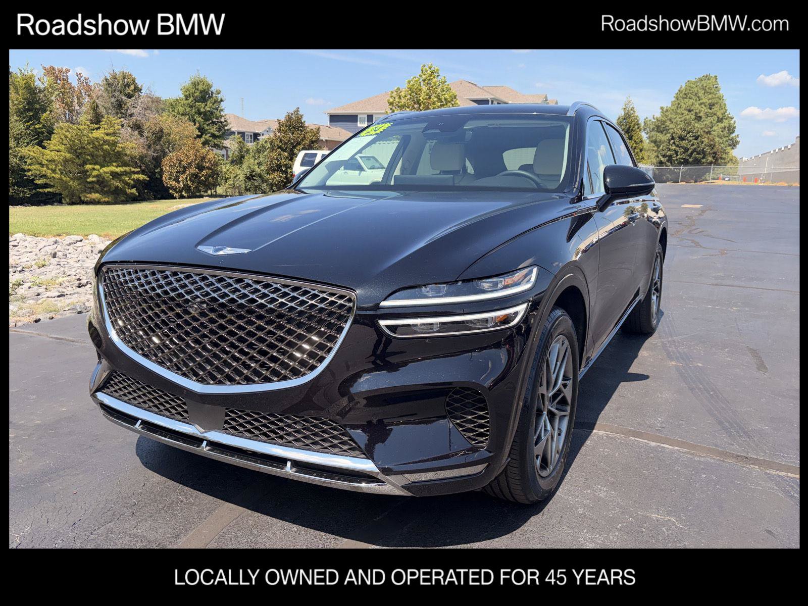Used 2024 Genesis GV70 2.5T w/ Advanced Package AWD/4WD image 1