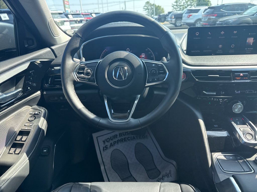 Used 2024 Acura MDX w/ Technology Package FWD image 16