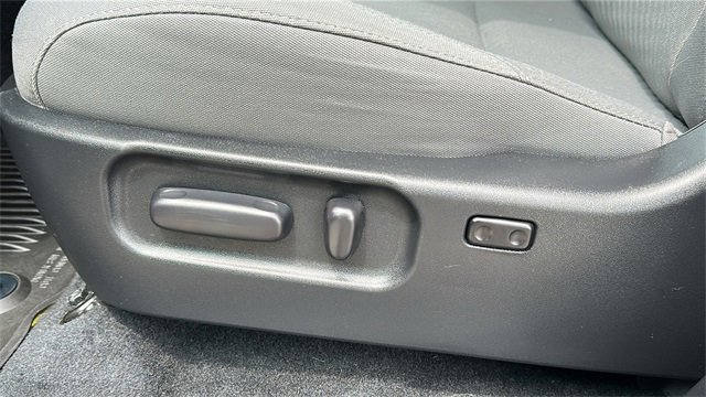 Used 2020 Toyota Tacoma SR5 image 11