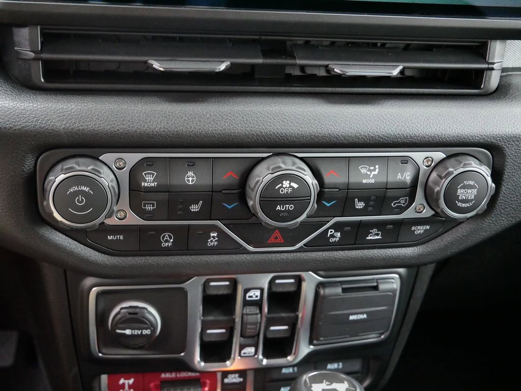 New 2026 Jeep Wrangler Unlimited Sport AWD/4WD image 33
