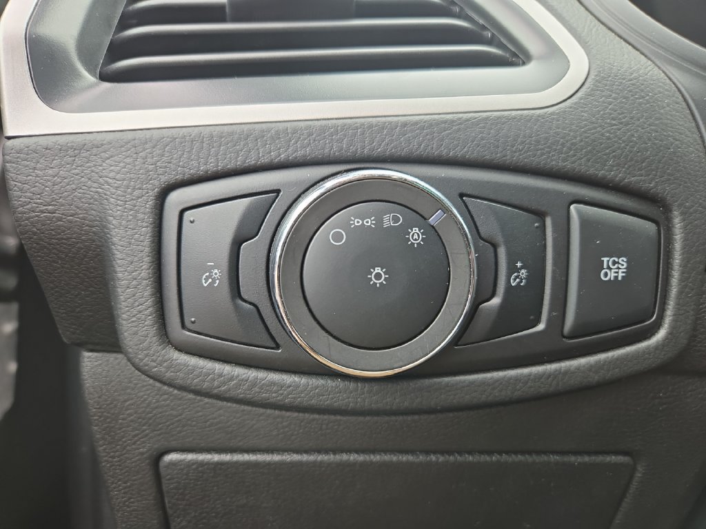 Used 2024 Ford Edge SEL AWD/4WD image 20
