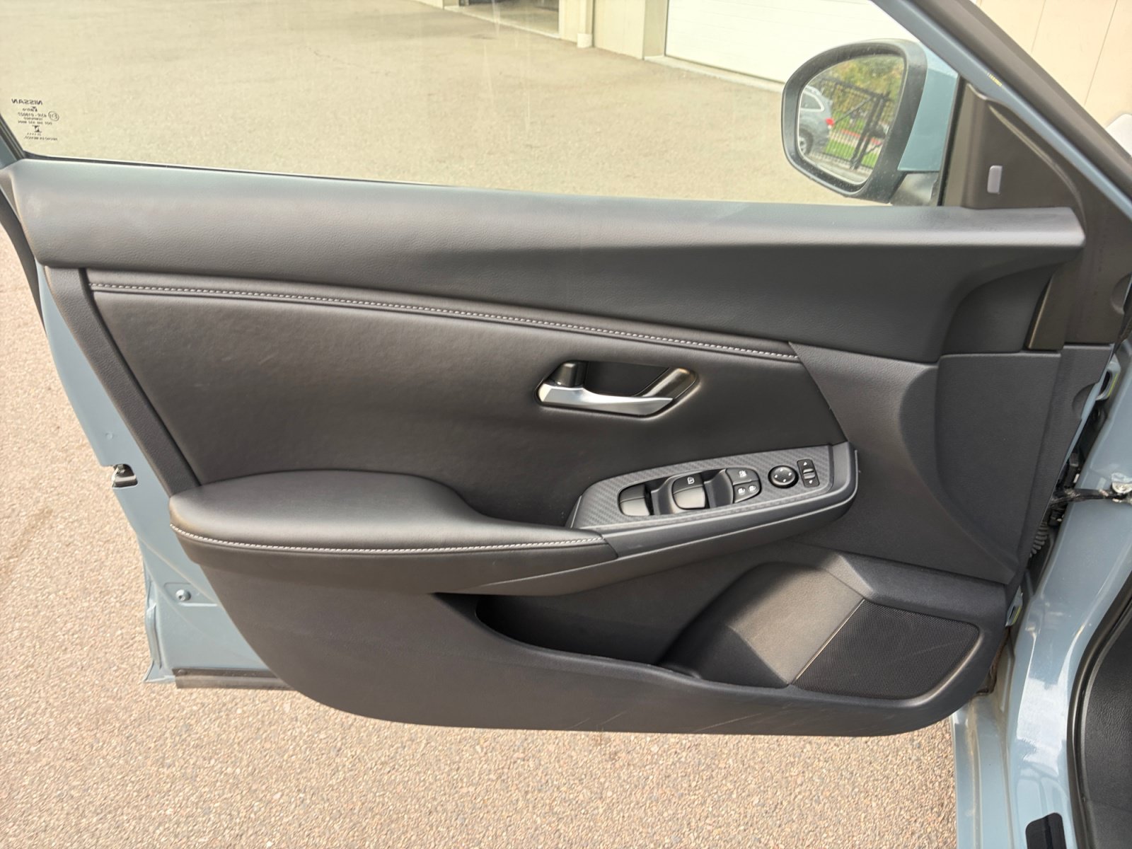 Used 2025 Nissan Sentra SV w/ All-Weather Package FWD image 12