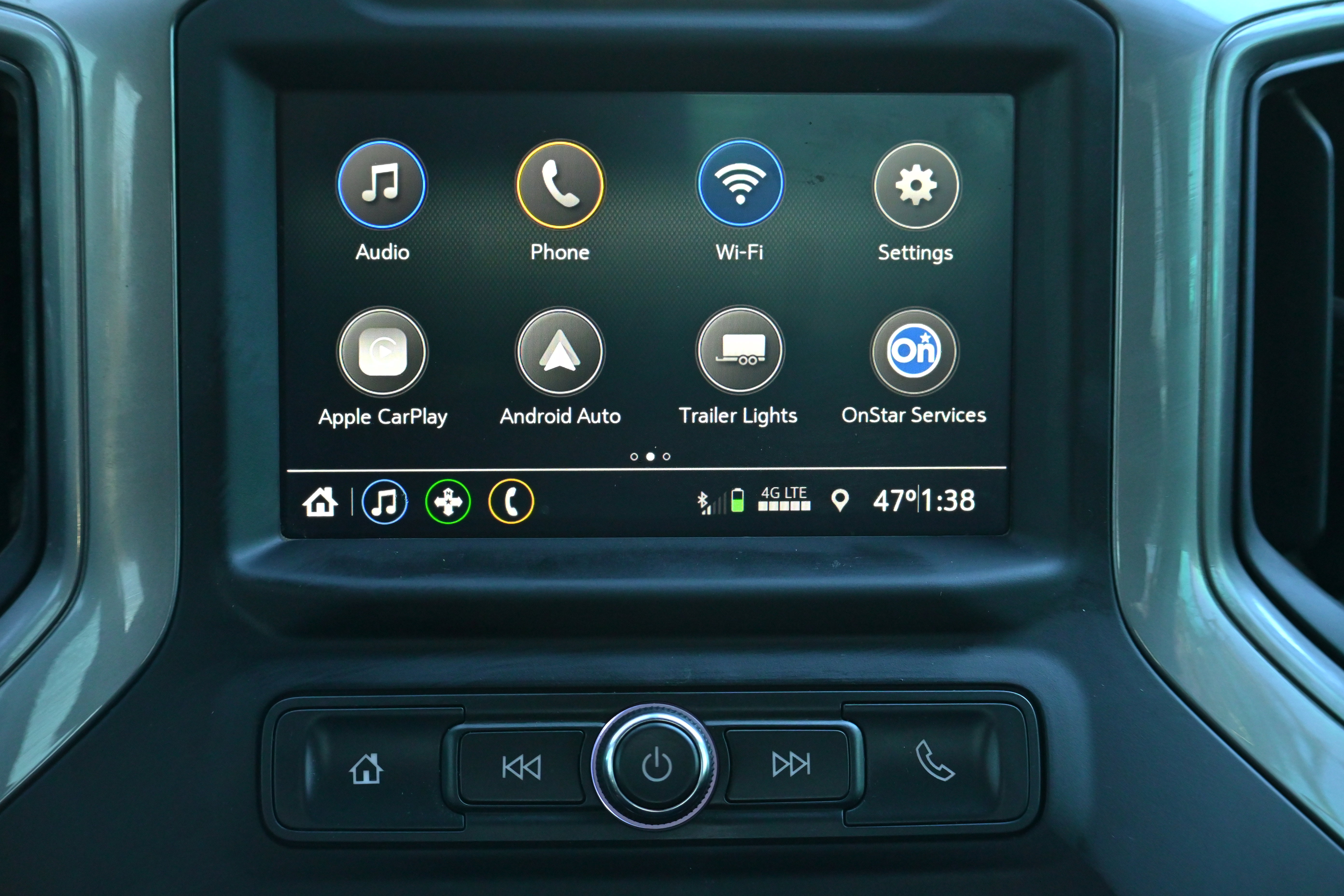 Used 2022 Chevrolet Silverado 2500 Custom w/ Custom Value Package image 13